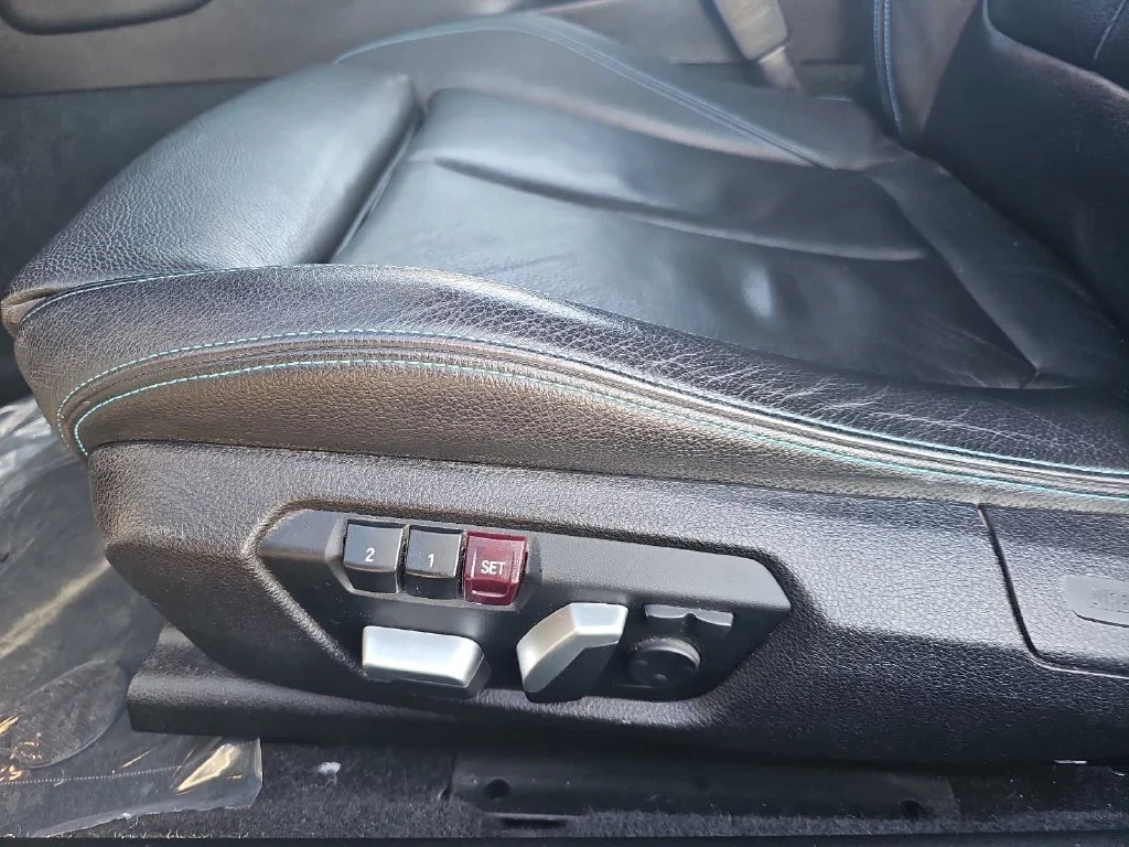 Used 2018 Gray BMW Base image 28