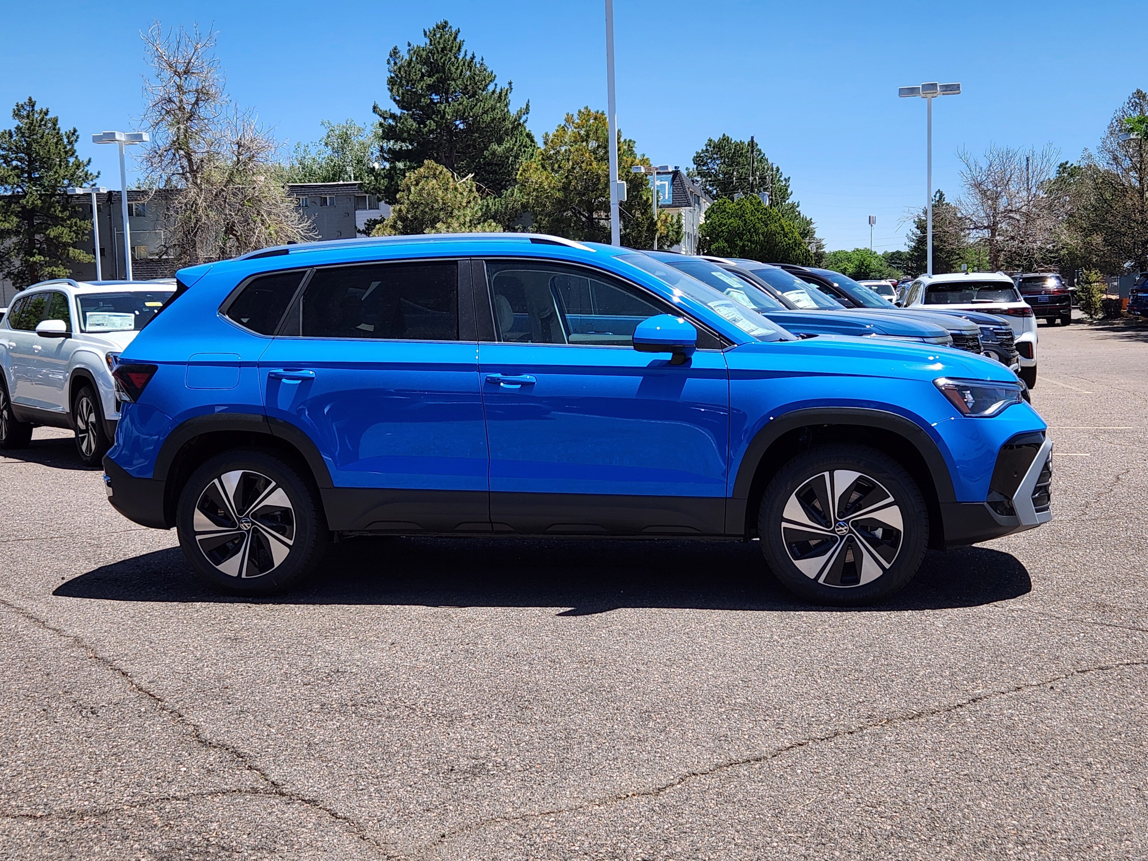 New 2026 Blue Volkswagen 1.5T SE image 4