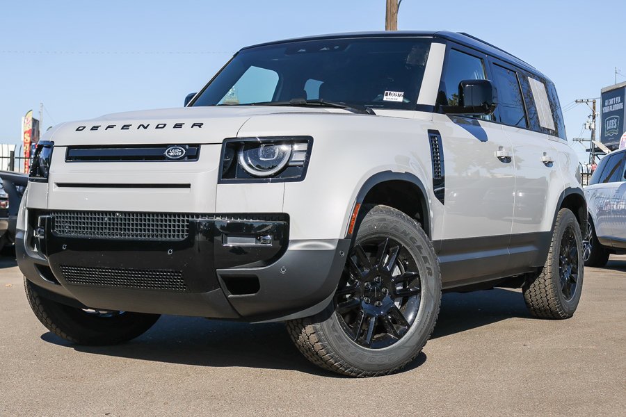 2026 Land Rover Defender