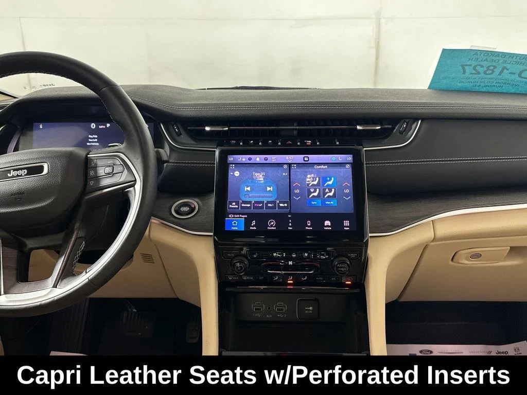 Used 2022 Baltic Gray Metallic Clearcoat Jeep Limited image 29