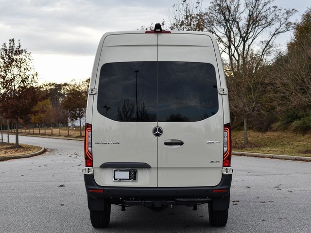 New 2026 Pebble Gray Mercedes-Benz Crew 144 WB image 37