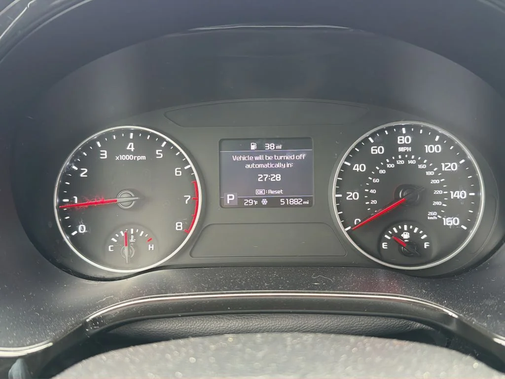 2023 Kia Seltos S - Photo 13