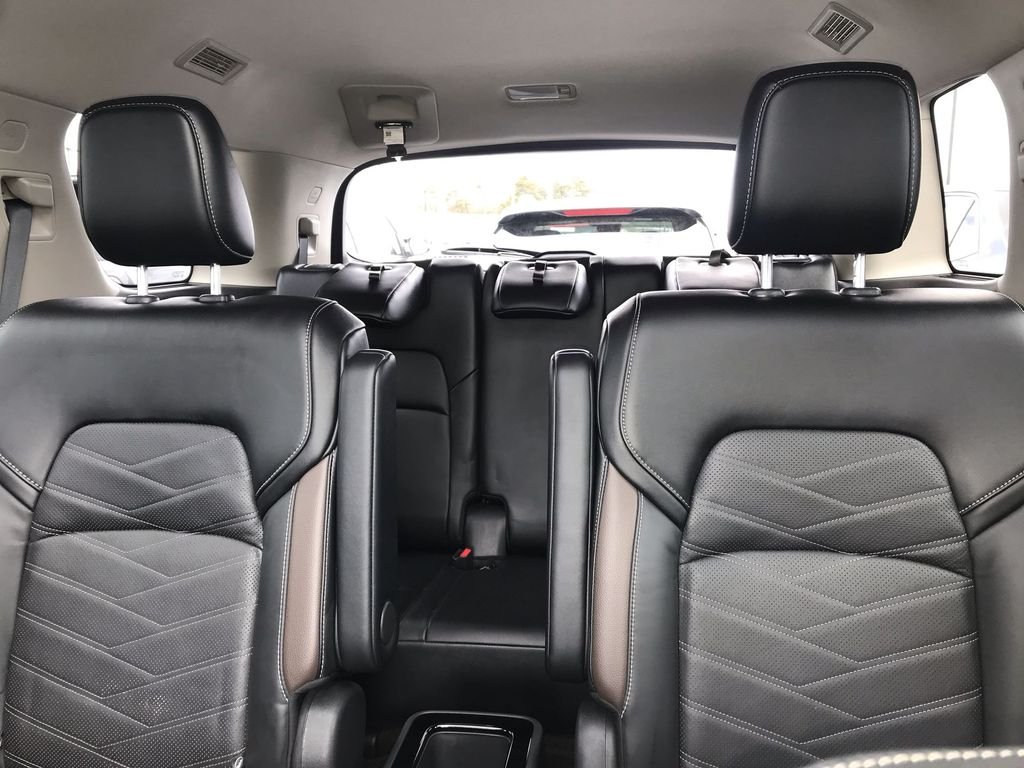 Used 2024 Blue Nissan Platinum image 23