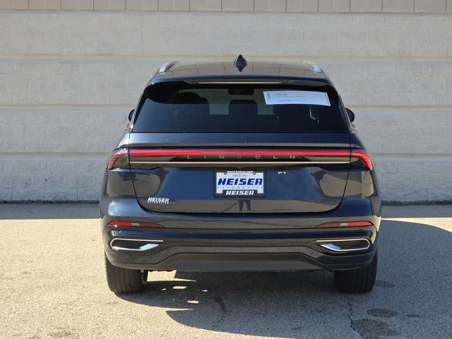 Used 2024 Blue Lincoln Reserve image 12