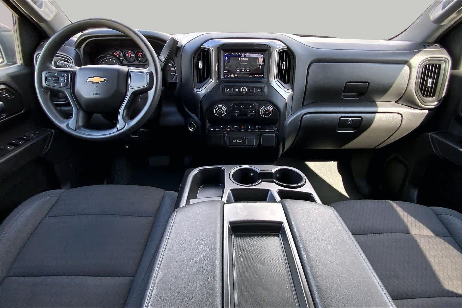 Used 2025 Black Chevrolet Custom image 15