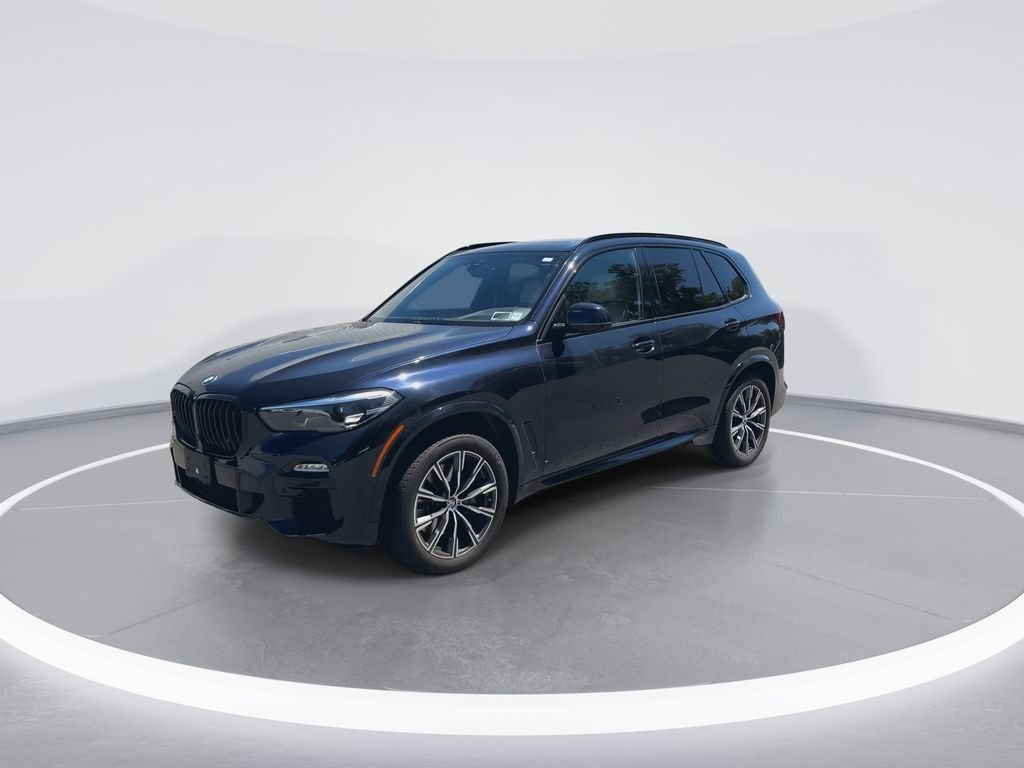Used 2021 Carbon Black Metallic BMW xDrive40i image 4