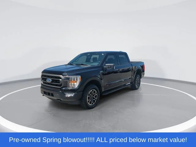 Used 2023 Black Ford XLT image 4