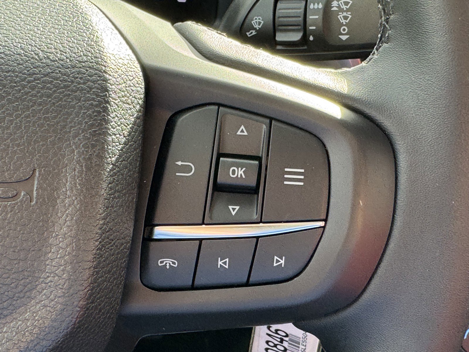 New 2025 Shadow Black Ford XLT image 17