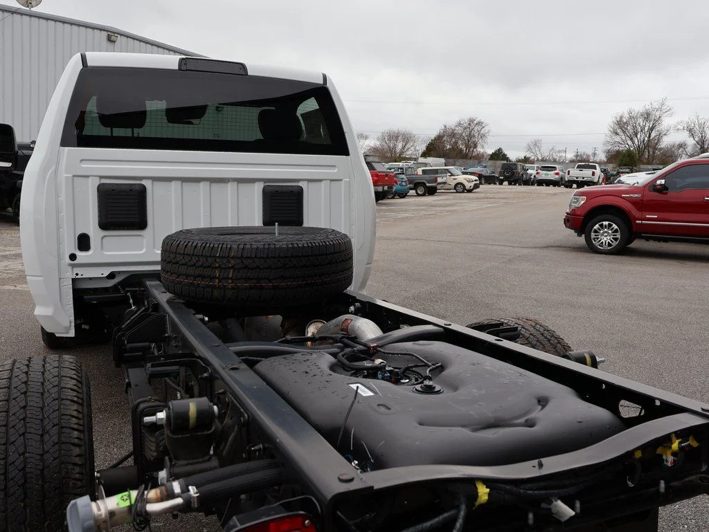 2026 RAM 3500 Chassis Tradesman - Photo 14