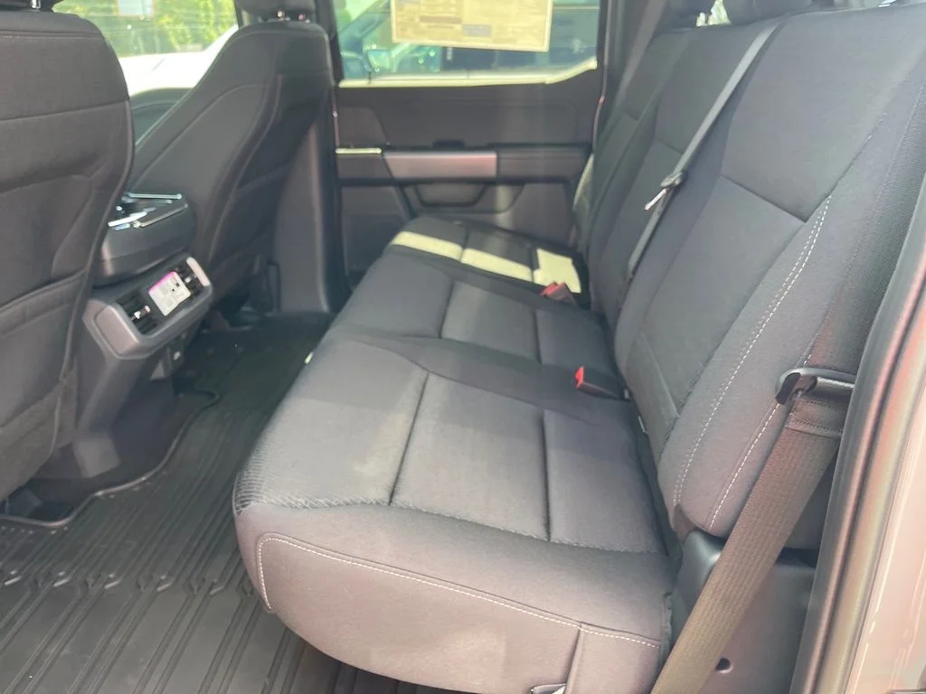 New 2026 Avalanche Ford XLT image 8
