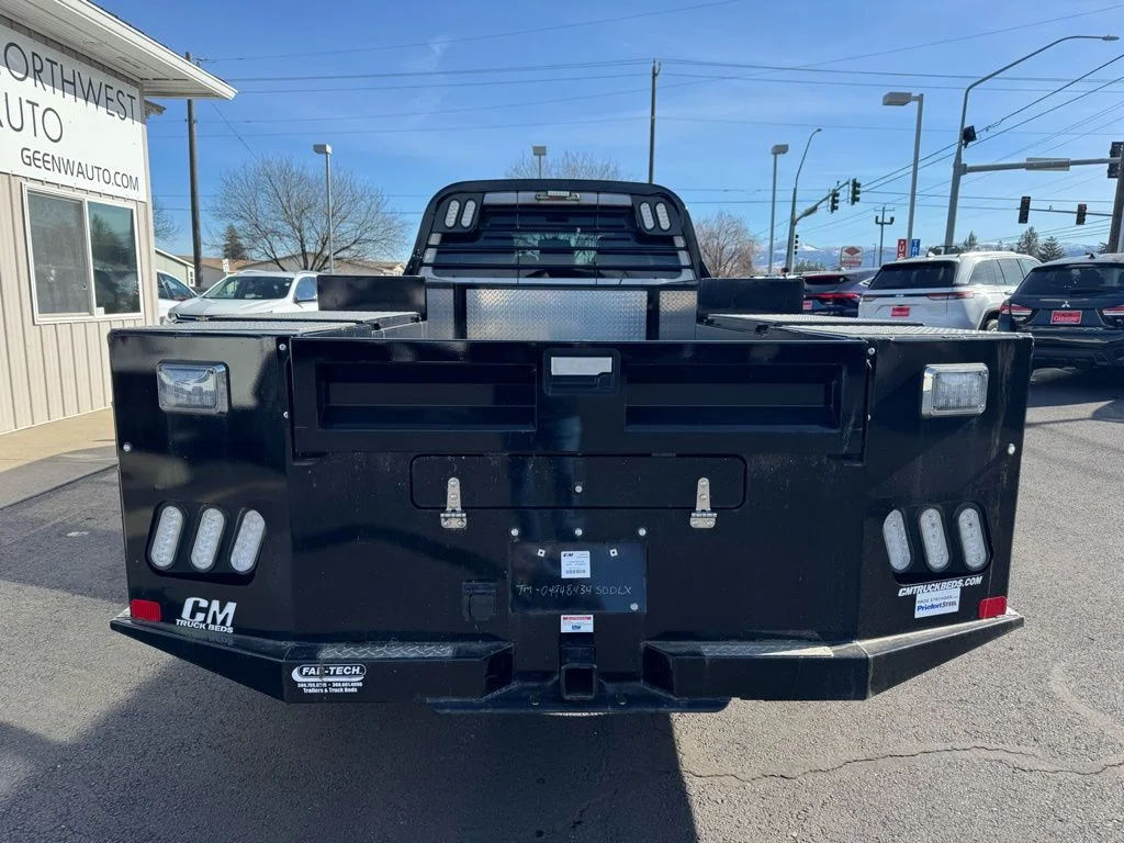 Used 2016 White Ford XLT image 4