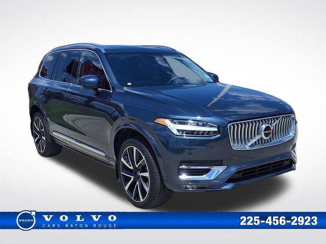 2024 Volvo XC90 B5 Plus