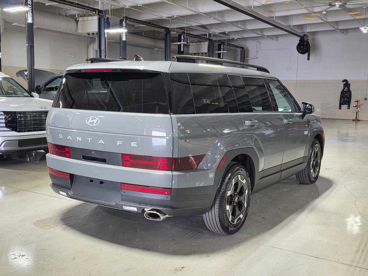 New 2026 Hampton Gray Hyundai SEL FWD image 7