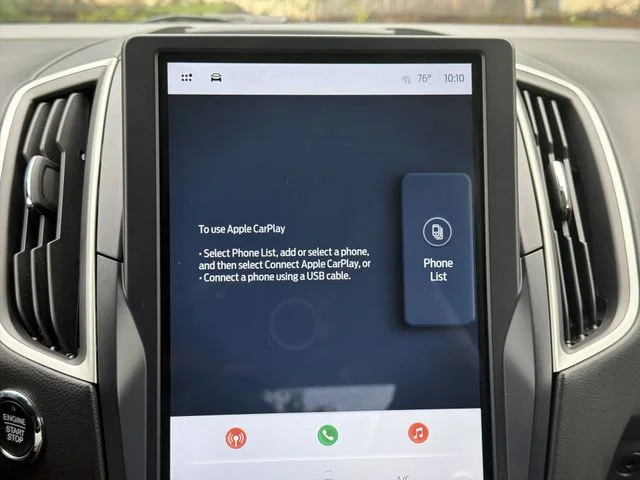Used 2022 Gray Ford SEL image 18