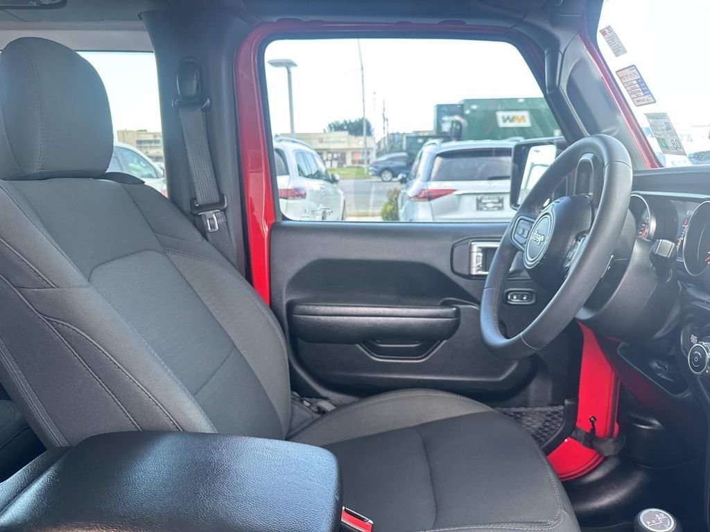 Used 2023 Red Jeep Willys image 10