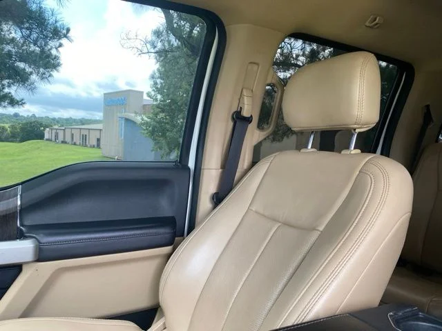 Used 2021 White Ford Lariat image 23