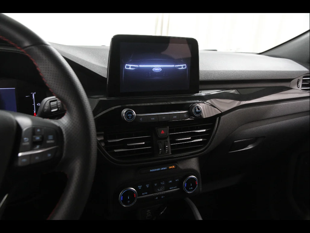 Used 2025 Carbonized Gray Ford ST-Line image 9