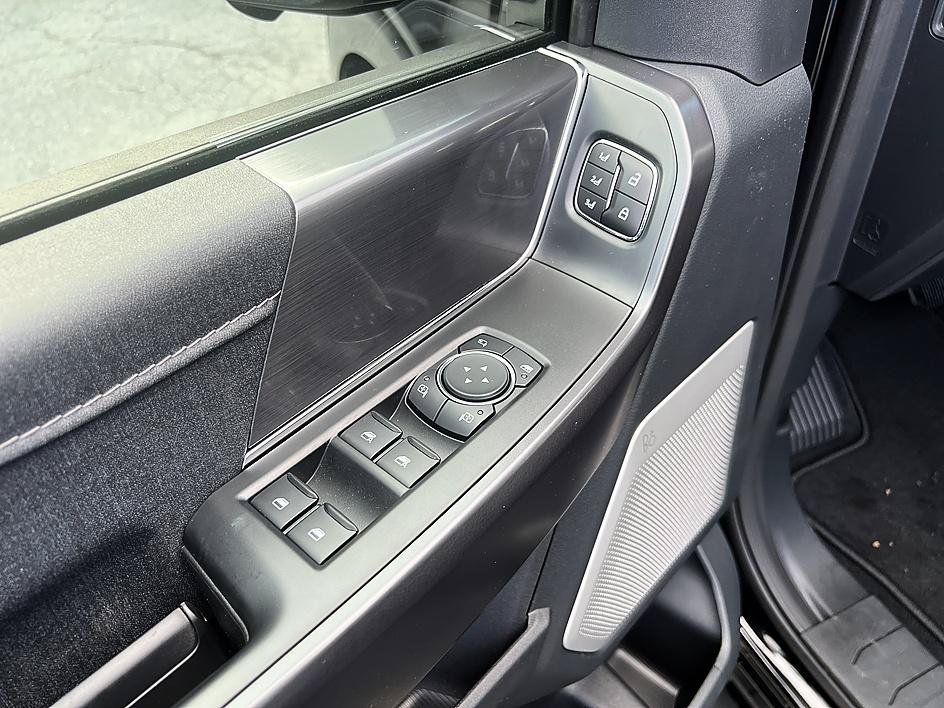 New 2026 Agate Black Metallic Ford Lariat® image 10