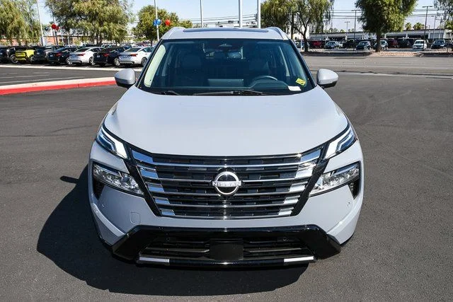 2024 Nissan Rogue Platinum - Photo 9