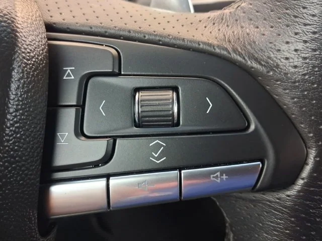 Used 2023 White Cadillac Sport image 17