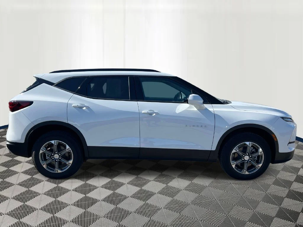 2026 Chevrolet Blazer 2LT - Photo 5