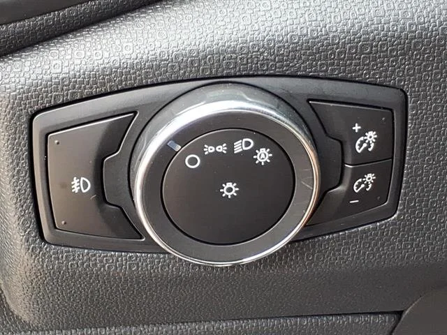 Used 2020 Smoke Ford SE image 21