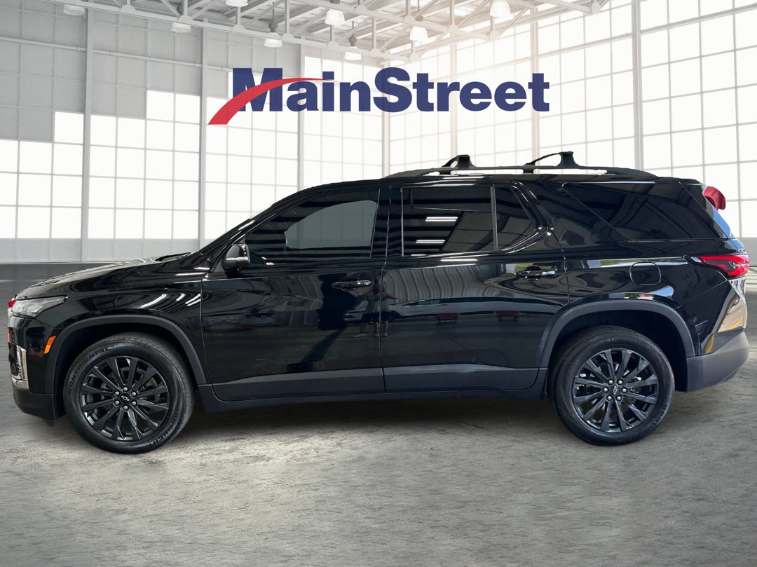 Used 2023 Chevrolet Traverse RS with VIN 1GNEVJKW8PJ343794 for sale in Kansas City