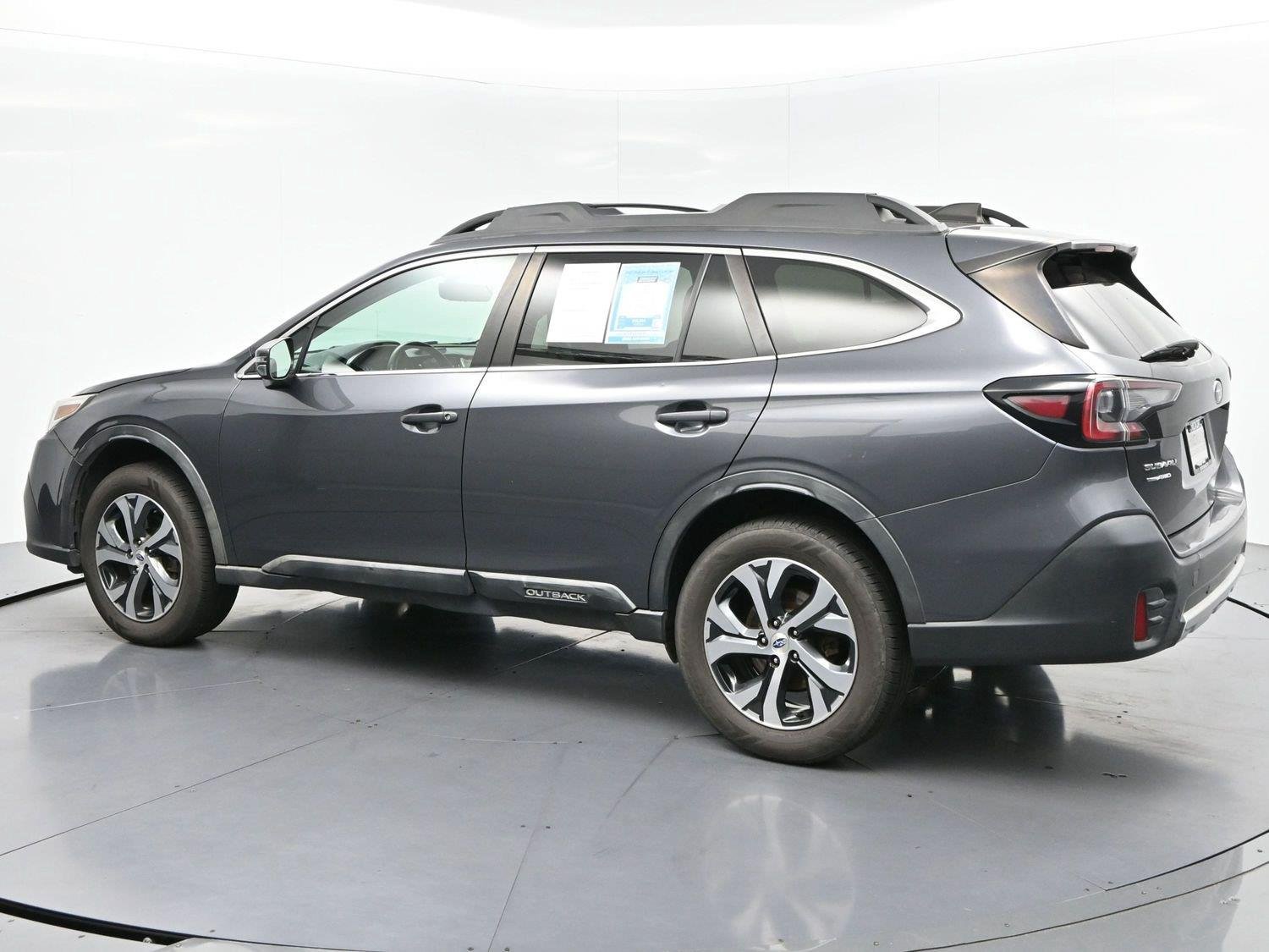 Used 2020 Magnetite Gray Metallic Subaru Limited image 5