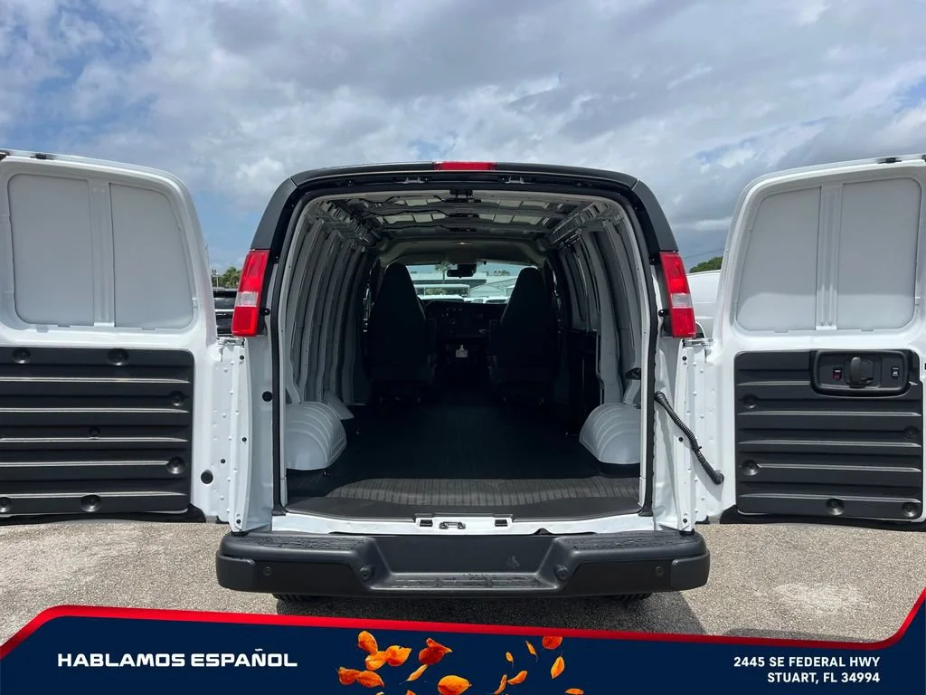 New 2026 Summit White GMC Work Van image 11
