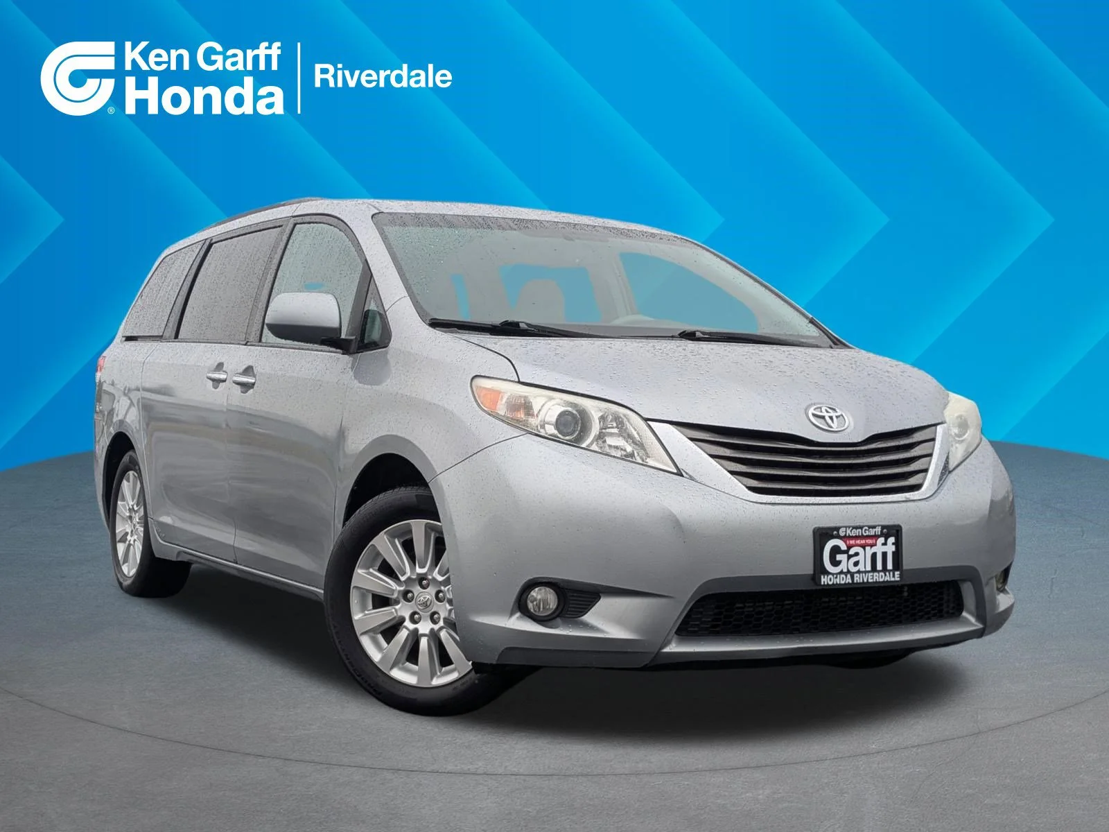 2011 Toyota Sienna XLE