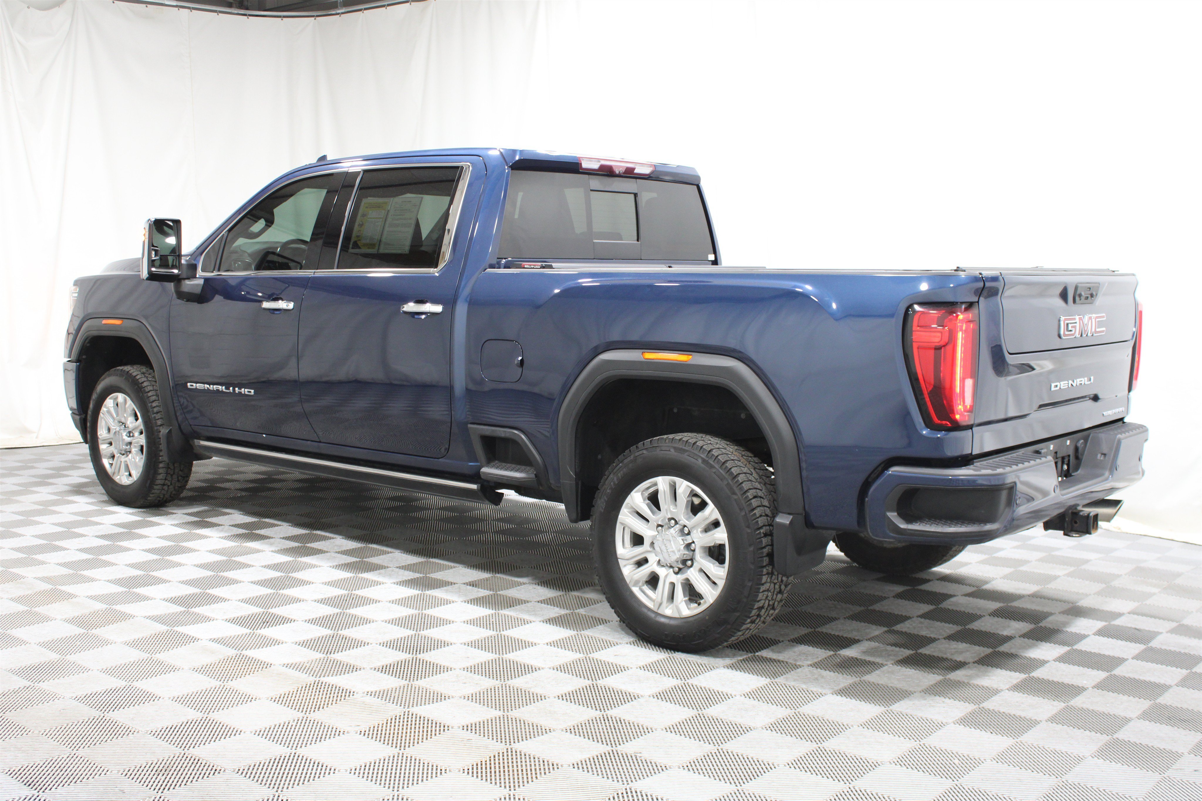 Used 2021 Pacific Blue Metallic GMC Denali image 32
