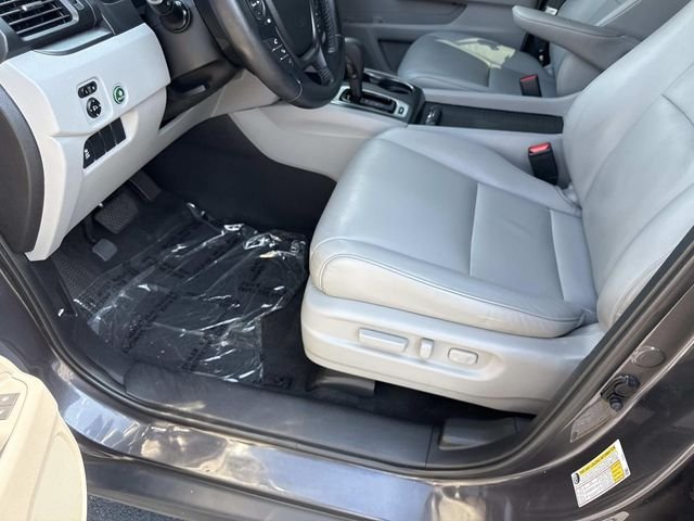 Used 2018 Gray Honda EX-L image 20