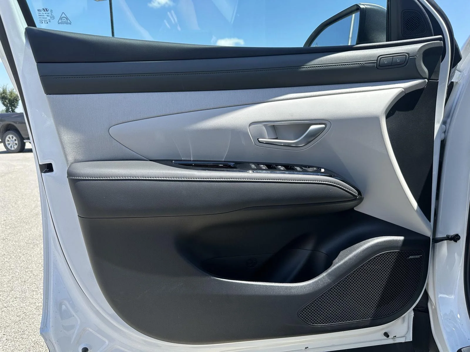 New 2026 Serenity White Pearl Hyundai Limited image 8