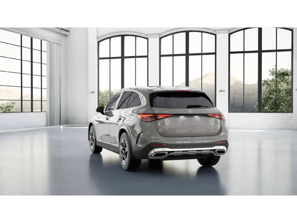 New 2027 White Mercedes-Benz GLC 300 image 58