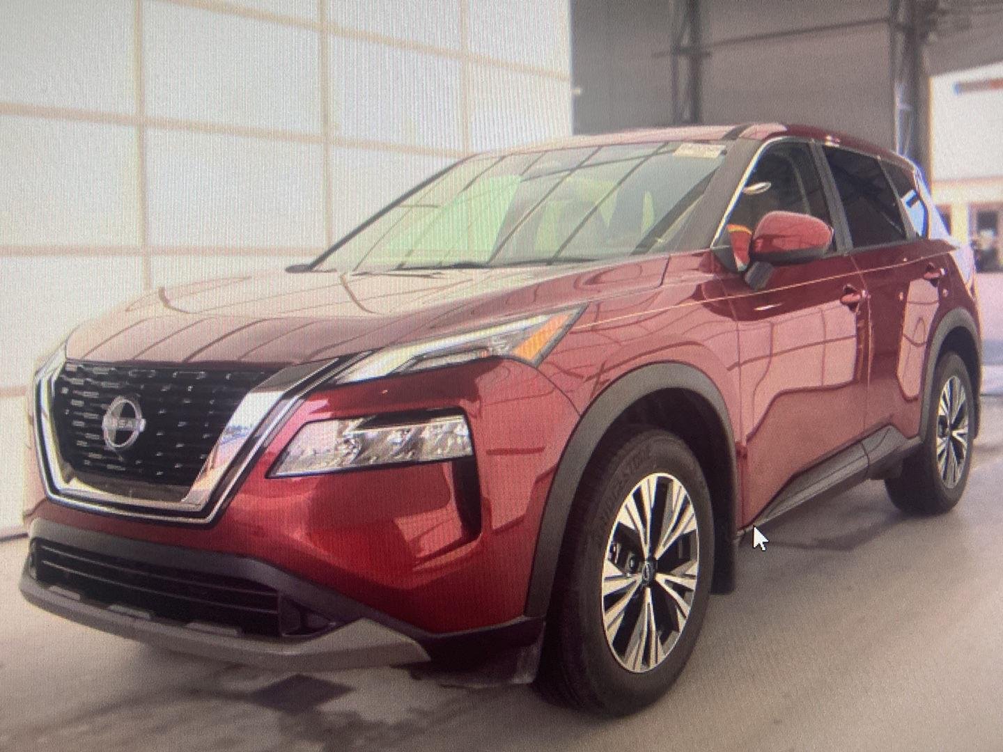 Used 2023 Scarlet Ember Tintcoat Nissan SV image 4