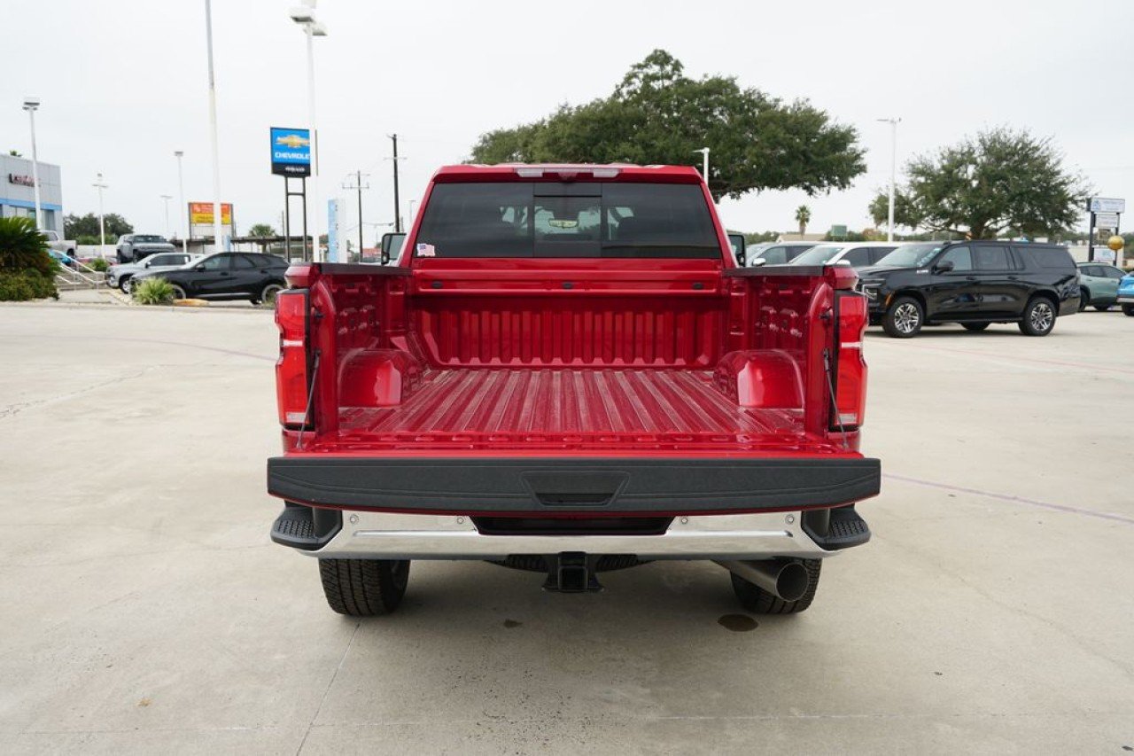 2026 Chevrolet Silverado 2500 HD LTZ - Photo 9