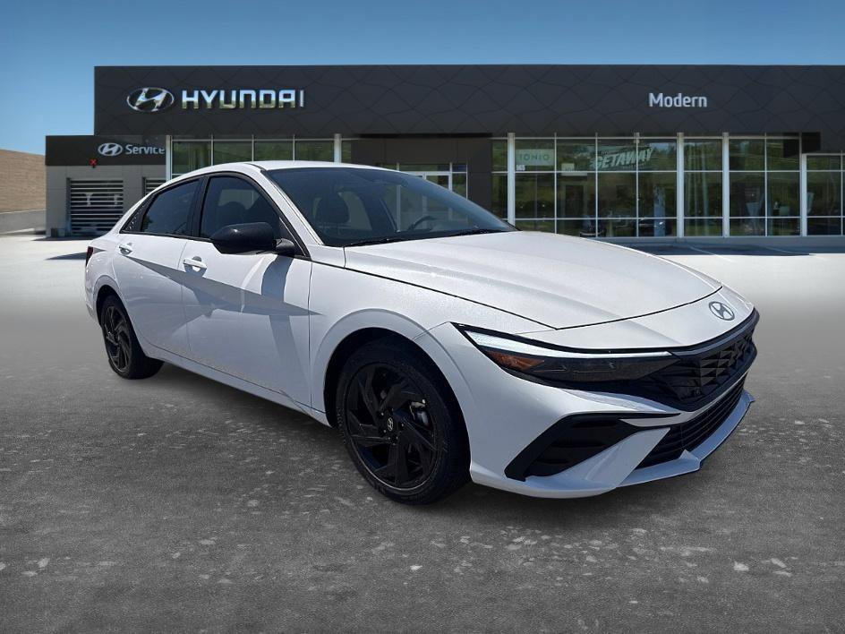 New 2026 Serenity White Hyundai SEL Sport image 2