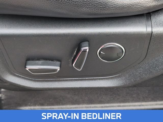 Used 2015 Red Ford Lariat image 17