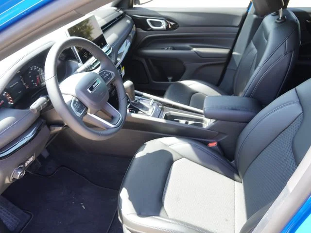 2026 Jeep Compass Latitude Altitude - Photo 18