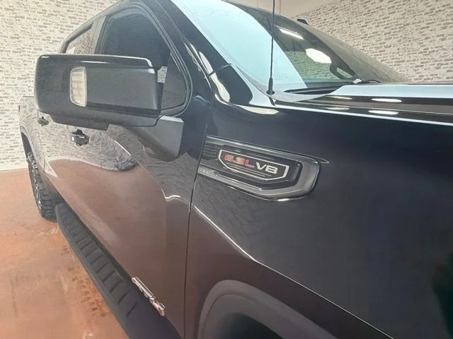 Used 2022 Black GMC AT4 image 11