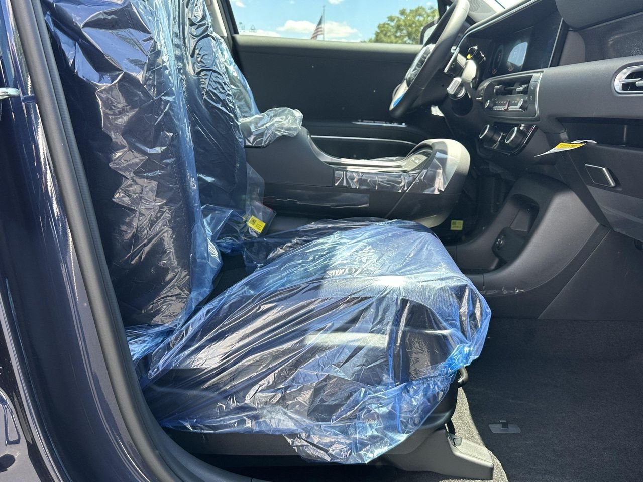 New 2026 Classy Blue Pearl Hyundai SE image 13