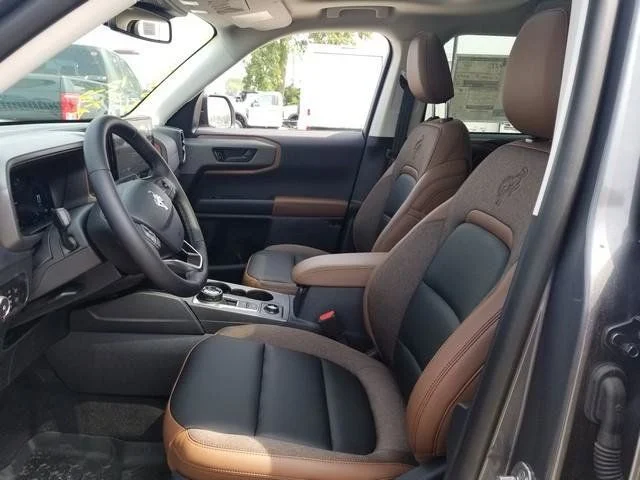 New 2025 Carbonized Gray Metallic Ford Outer Banks® image 16