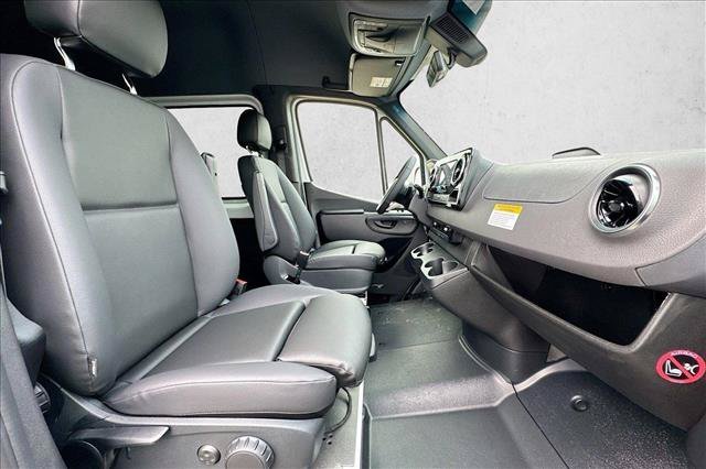 New 2026 Arctic White Mercedes-Benz  image 50