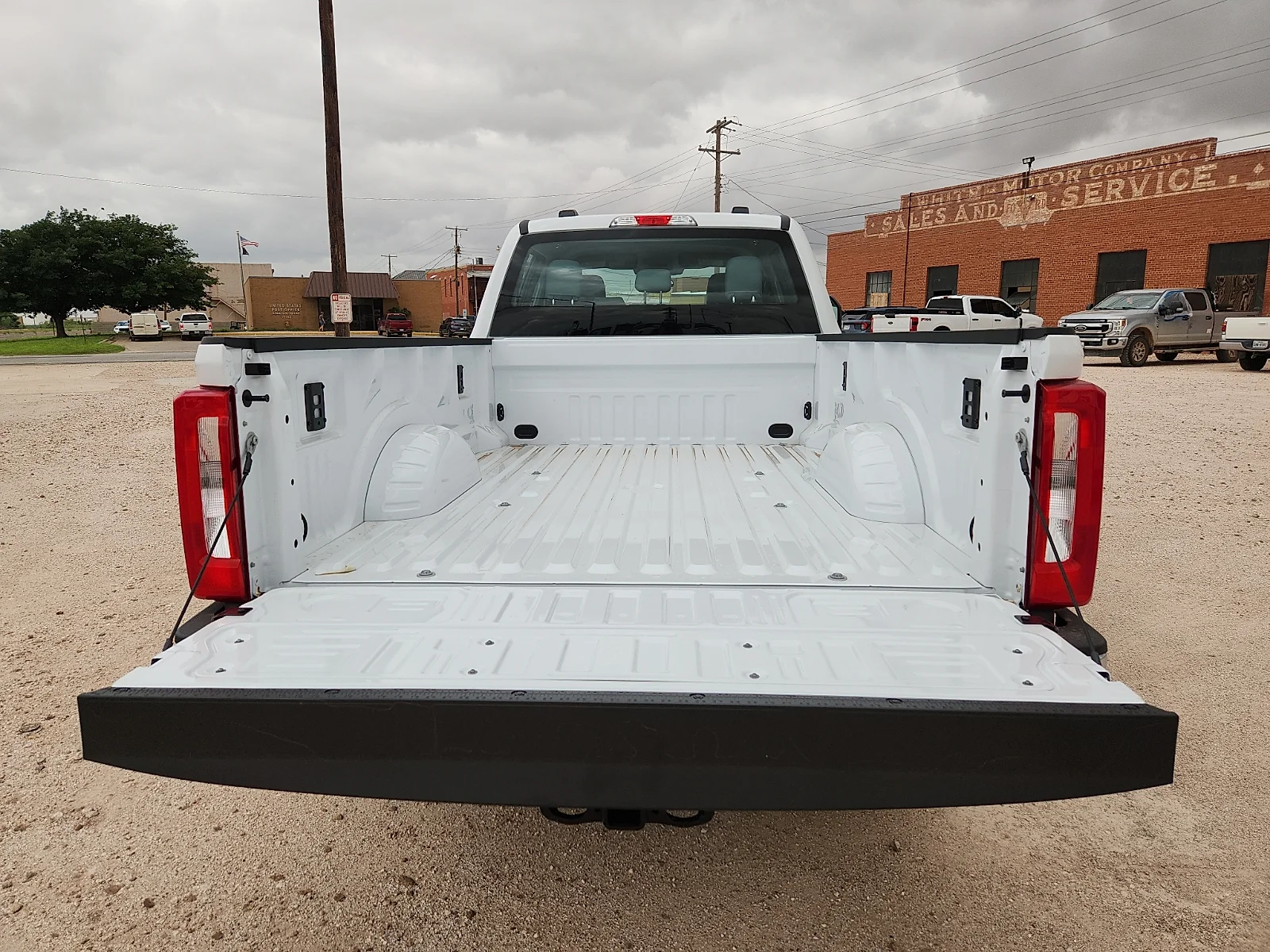 New 2026 Oxford White Ford F-250® XL image 12