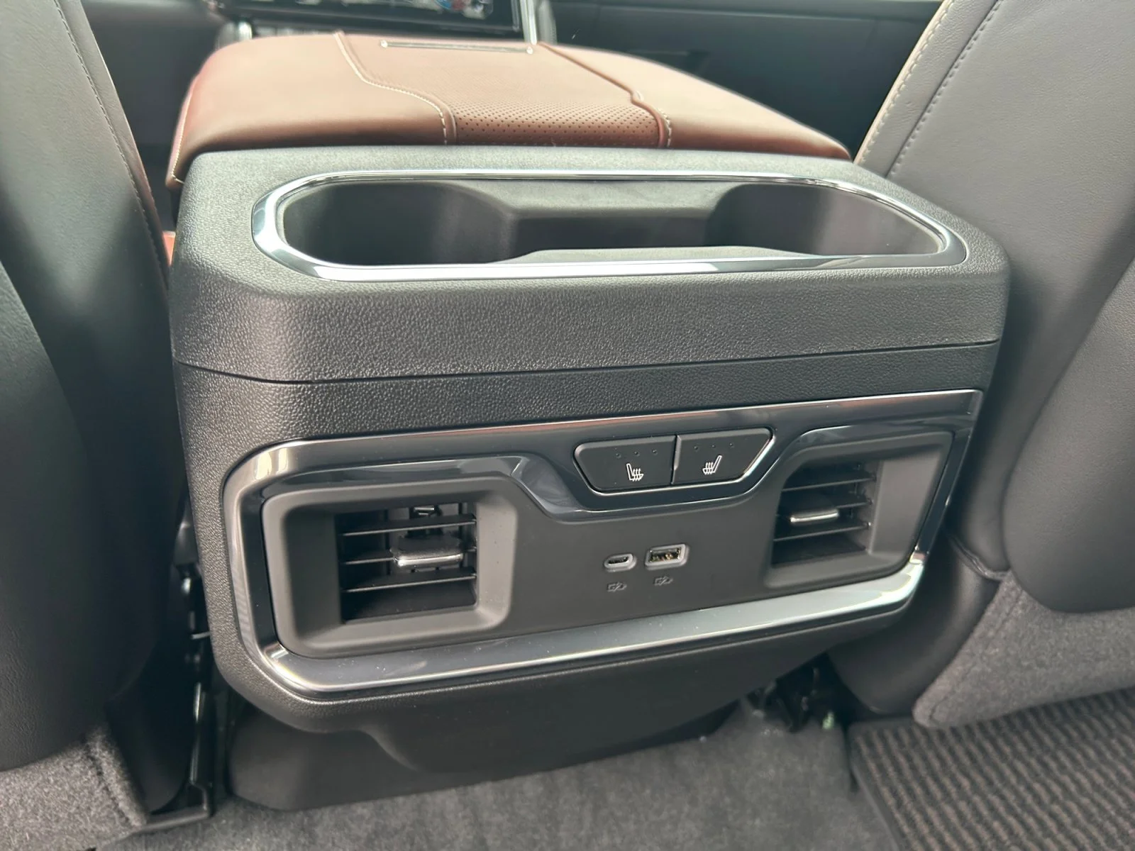 New 2026 Onyx Black GMC Denali Ultimate image 19