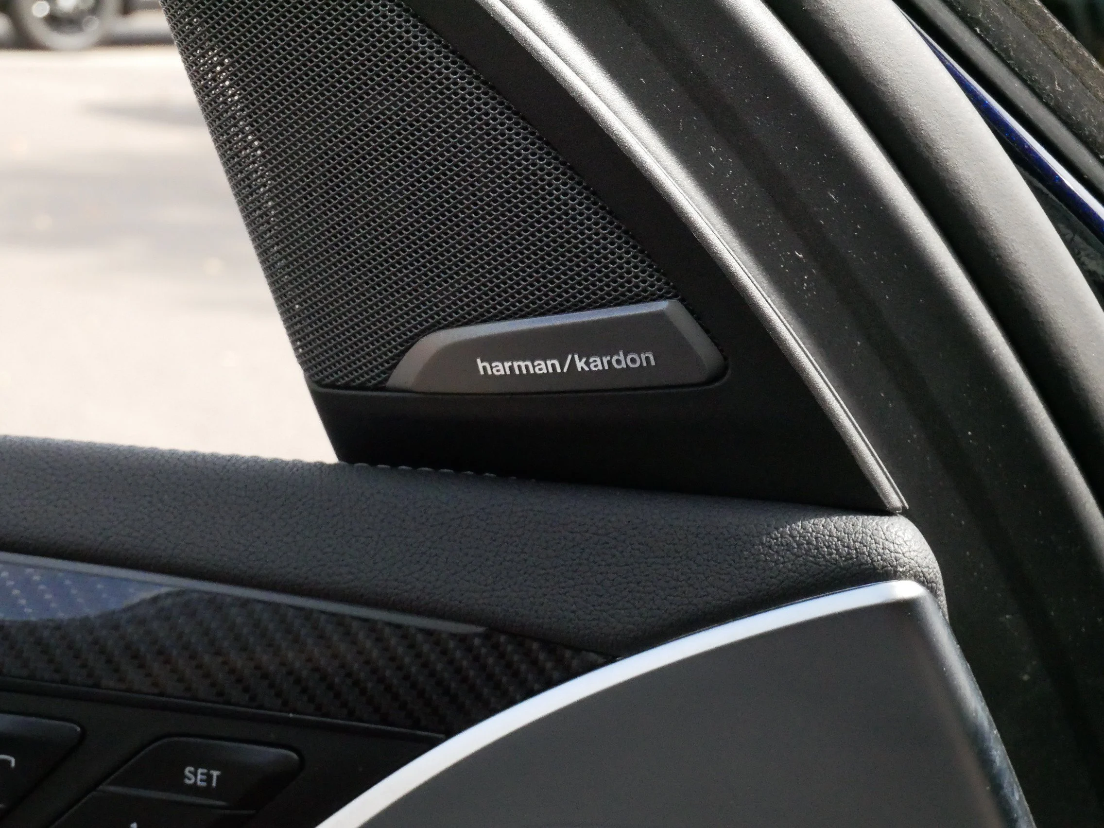 Used 2024 Tanzanite Blue II Metallic BMW M40i image 29