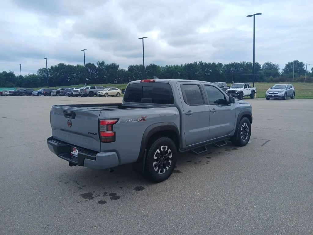 Used 2024 Gray Nissan PRO-X image 7