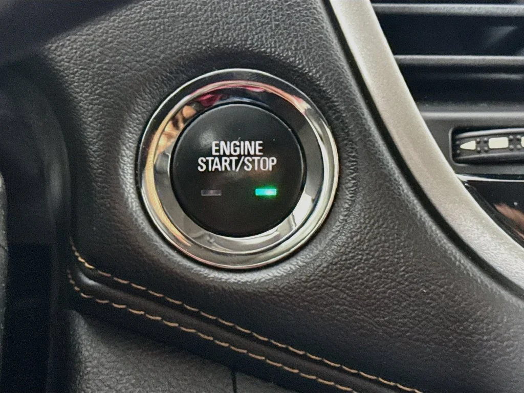 Used 2018 Red Chevrolet LT image 19