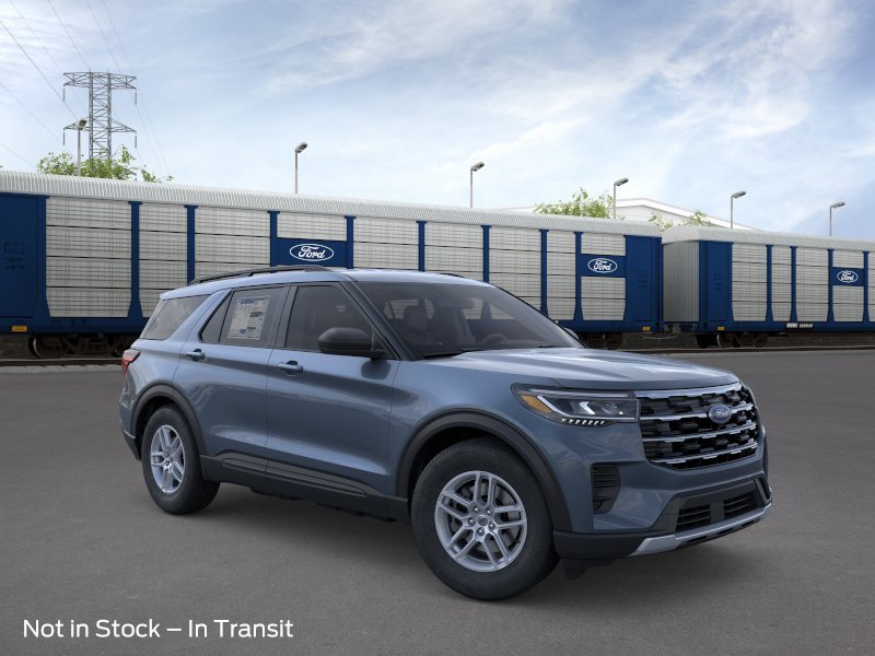 2026 Ford Explorer Active 4WD's photo