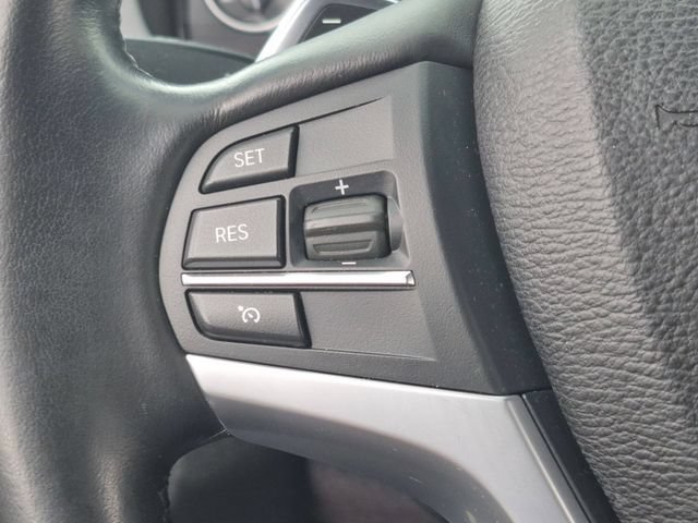 Used 2019 Black BMW M550i xDrive image 11